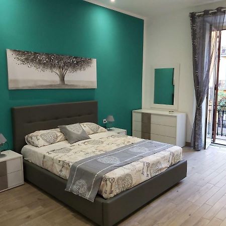 Dormire A Napoli Centro Holiday House Casa Vacanza 外观 照片