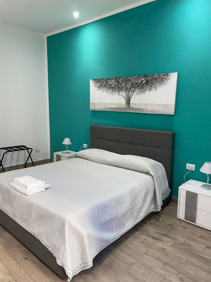 Dormire A Napoli Centro Holiday House Casa Vacanza 外观 照片