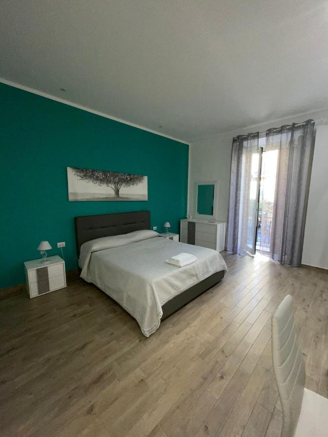 Dormire A Napoli Centro Holiday House Casa Vacanza 外观 照片