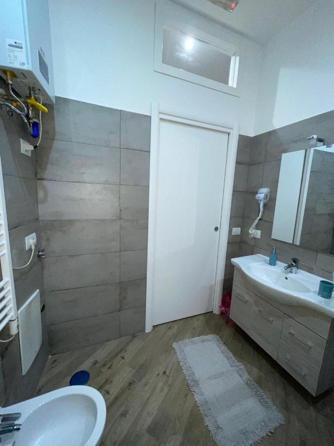 Dormire A Napoli Centro Holiday House Casa Vacanza 外观 照片